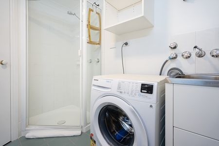 BEACHFRONT UNIT WITH PRIVATE COURTYARD - Photo 4