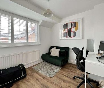 Old Town Close, Beaconsfield, HP9 - Photo 3