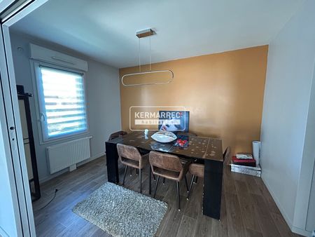 Location Appartement 4 pièces 77m² - Photo 2