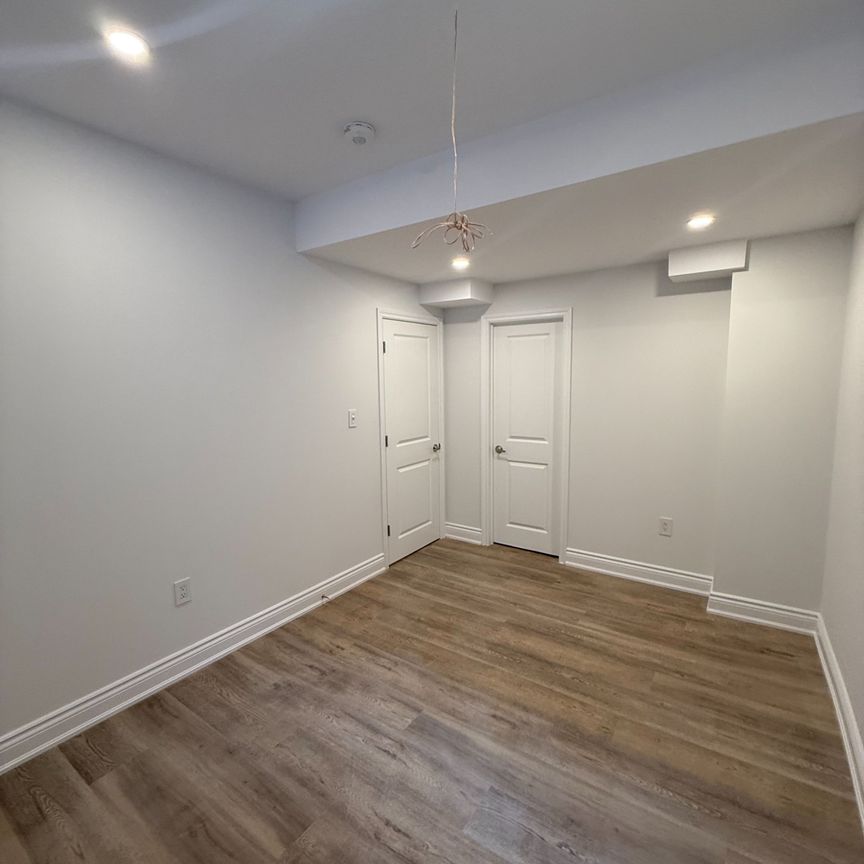 For Lease - 2379 Charles Cornwall Avenue, Oakville, Ontario - Photo 1