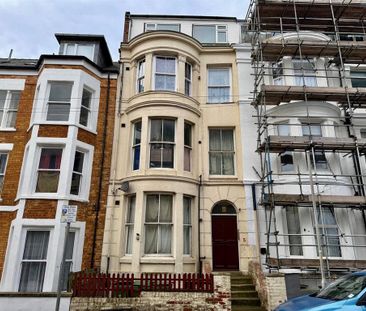 2 bedroom flat to rent - Photo 6