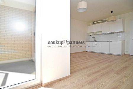 Pronájem bytu 1+kk 30 m² - Photo 3