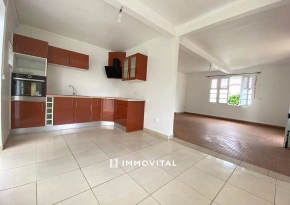 Saint Claude, (97120) - Photo 1