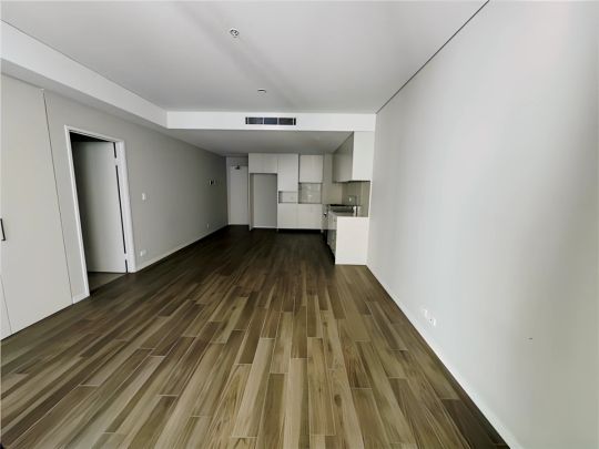 10 Sonny Leonard st, Sydney - Photo 1