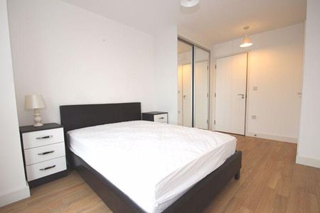 3 bedroom apartment to rent - Photo 5