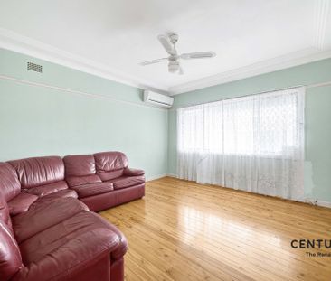 Spacious Family Home in a Quiet, Convenient Location! - Photo 2