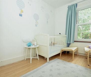 3 bedroom terraced house to rent - Photo 5