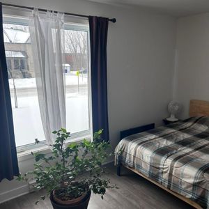 3 1/2 à Louer (1er mars 2026) - Photo 2