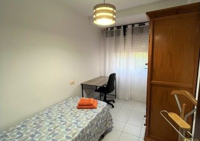 almeria, Andalusia 04007