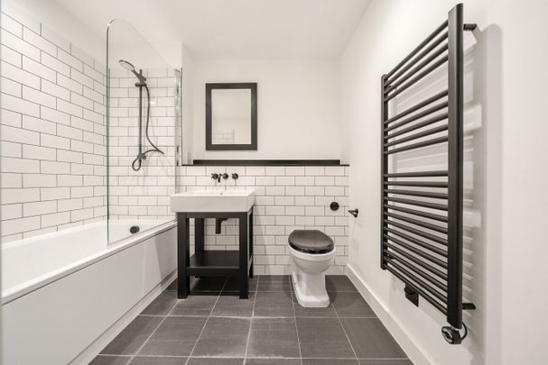 Wheatfield Way, Kingston upon Thames, KT1 - Photo 1