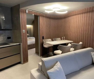 Loft, προς ενοικίαση - 50 τ.μ. - Photo 6