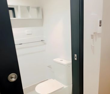 Studio-204 - Photo 5