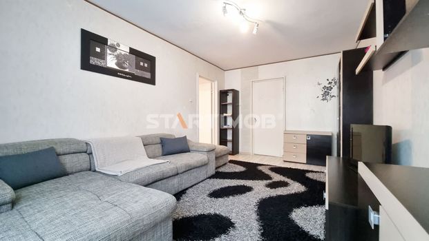 Apartament mobilat zona ITC cu parcare - Fotografie 1