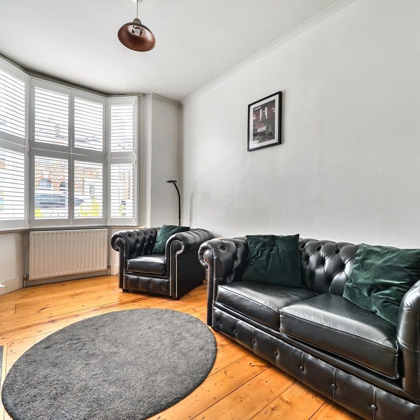 Azof Street, London, SE10 - Photo 1