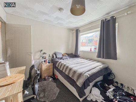 House - Detached For Rent Tower Street, Pontypridd - Photo 5