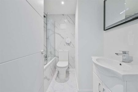 Oakley Square, Kings Cross, Camden, London, NW5 - Photo 2