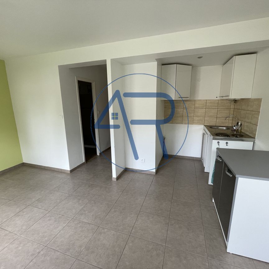 Location Appartement 1 pièce 23m² BRIOUDE 43100 - Photo 1