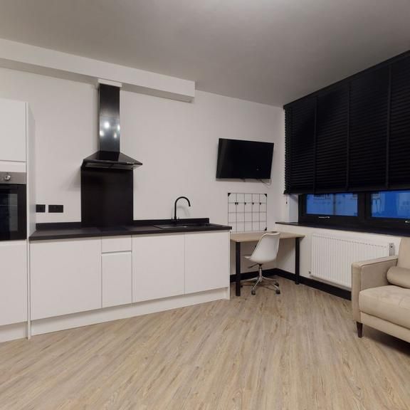 Studio to rent - Photo 1