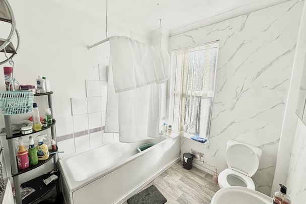 Walford Mount - Photo 1