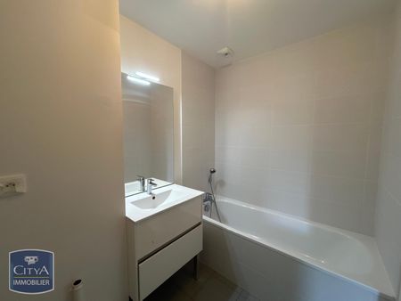 Location Maison 3 pièces 69m² AMBOISE 37400 - Photo 3