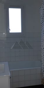 Location Appartement 2 pièces 51m² - Photo 4