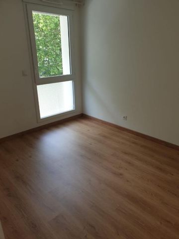 Appartement T2 à louer - 40 m² - Photo 2