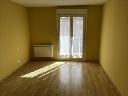 Location Appartement 3 pièces 68m² - Photo 5