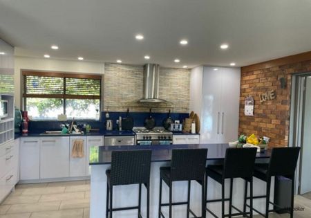 Waterfront Living in a Sought-After Currumbin Waters Location - Photo 3