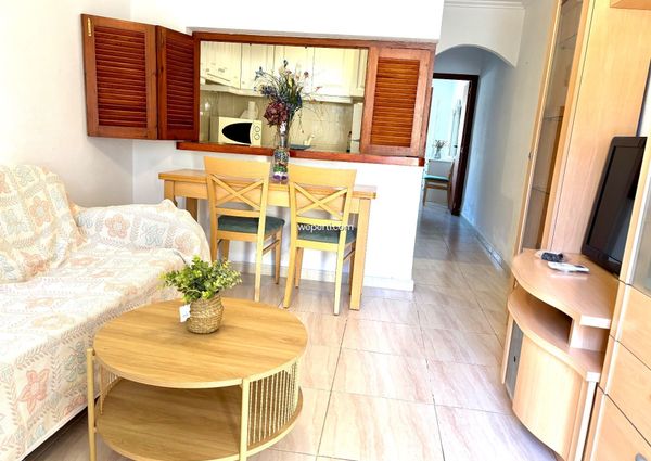 Villa in Torrevieja, urbanizacion, for rent