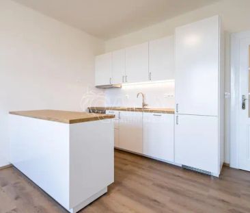 Nové 2+kk po kompletní rekonstrukci k pronájmu - Photo 6