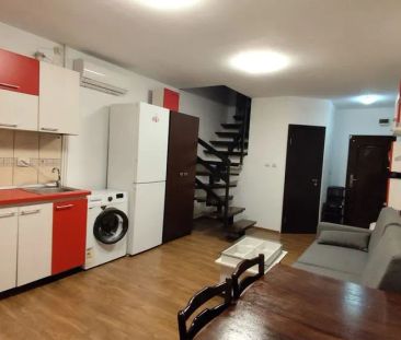 Apartament mansardat 1 camera, 50mp^2 - Fotografie 1