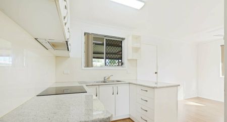 Quiet Convenient location - Photo 5