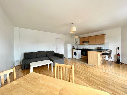 Hornsey Road, London, N19 - Photo 1