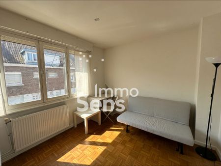 Location appartement - Lille Vauban / Cormontaigne - Photo 2