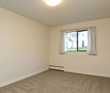 Terrace Green - 1 Bedroom - Photo 2