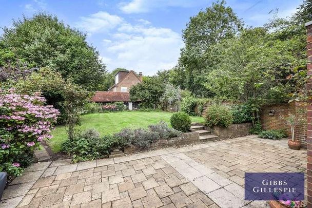 Shenstone Cottages, Snells Lane, Amersham, HP7 - Photo 1