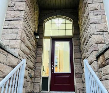 For Lease - 12 Aspen Hill Road, Brampton, Ontario - Photo 4