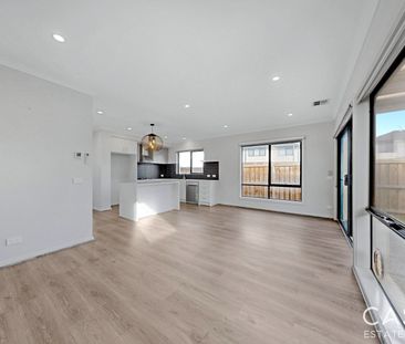31 Creekside Street, Clyde - Photo 6