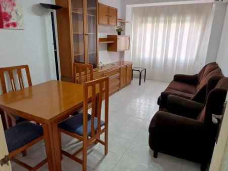Piso en alquiler en Calle de Pelayo - Photo 2