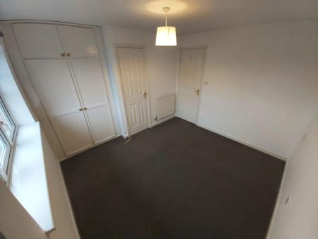 2 bedroom end of terrace house to rent - Photo 4