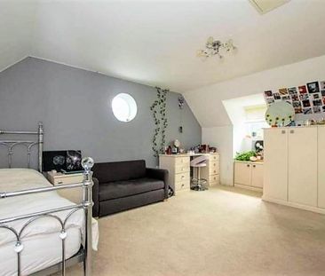 5 bedroom detached house to rent - Photo 5