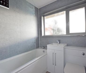 2 bedroom flat to rent - Photo 6