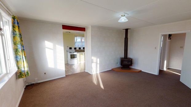 Awapuni - 3 Bedrooms - Photo 1