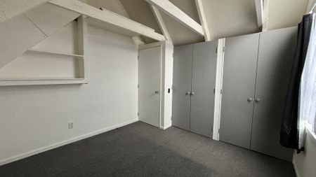 120 Randwick Rd, Moera - Photo 2