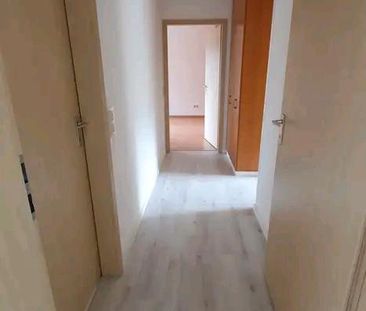 Zu vermieten: Luxuriöse 3-Zi.-Wohnung mit Stellplatz in Wolfsburg - Photo 1