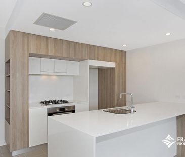 Riverside Living in the Heart of Hamilton Reach - Photo 2