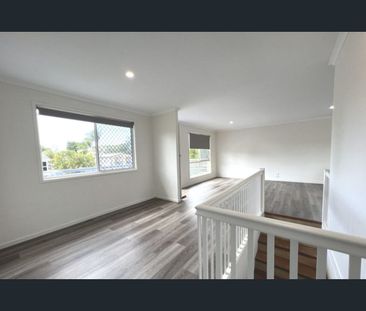 24 Onslow Street, Nerang, Qld 4211 - Photo 3