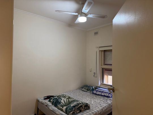 Croydon Park - Photo 1