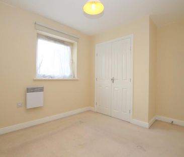 1 bedroom ground floor flat to rent - Photo 4