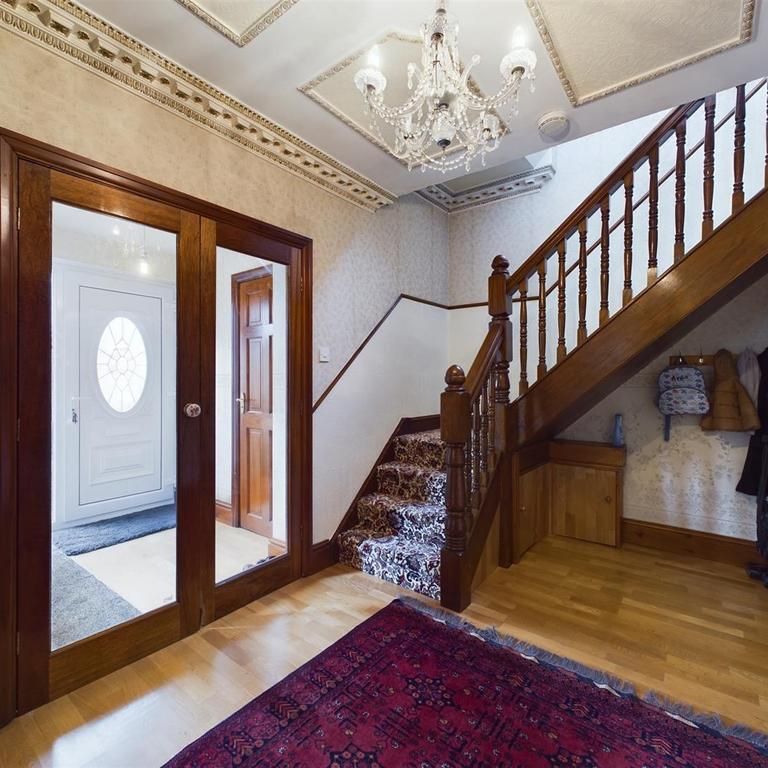 7 bedroom house to rent - Photo 1